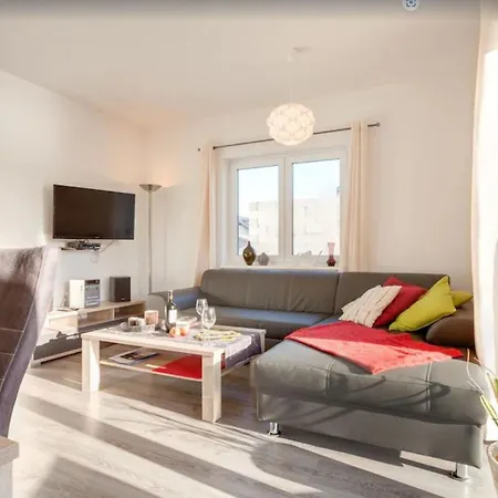 Wellenreiter Holiday home Zierow