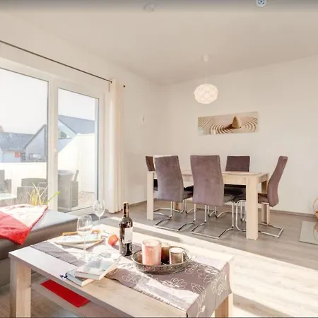 Holiday home Wellenreiter Zierow